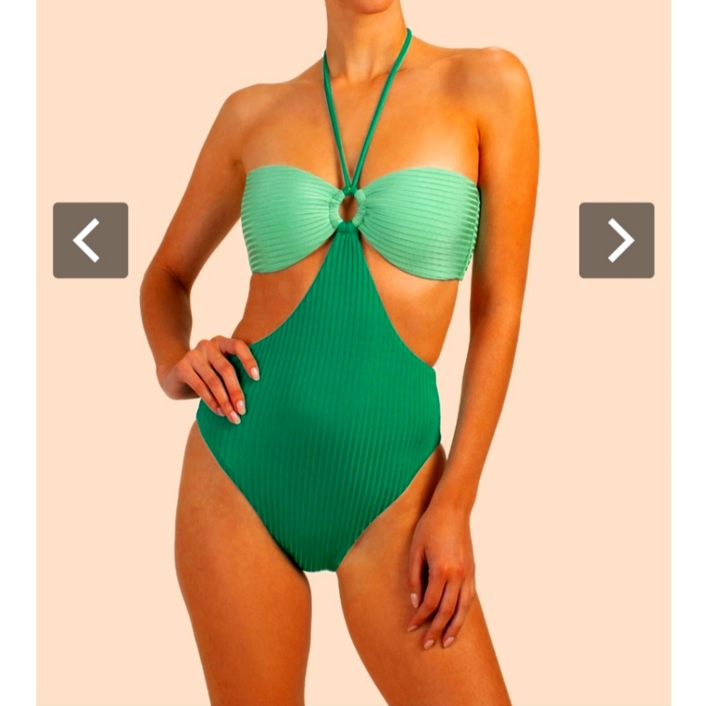 NWOT OLYMPIA RIB BANDEAU MAILLOT SWIMSUIT